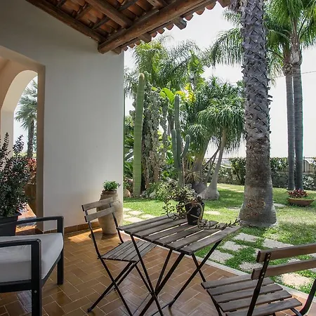 别墅 Temenos By Ortigiaapartments 锡拉库扎