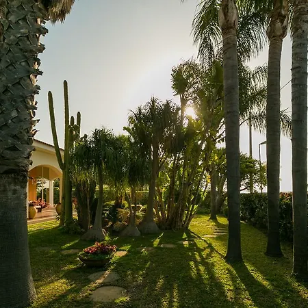 别墅 Temenos By Ortigiaapartments 锡拉库扎